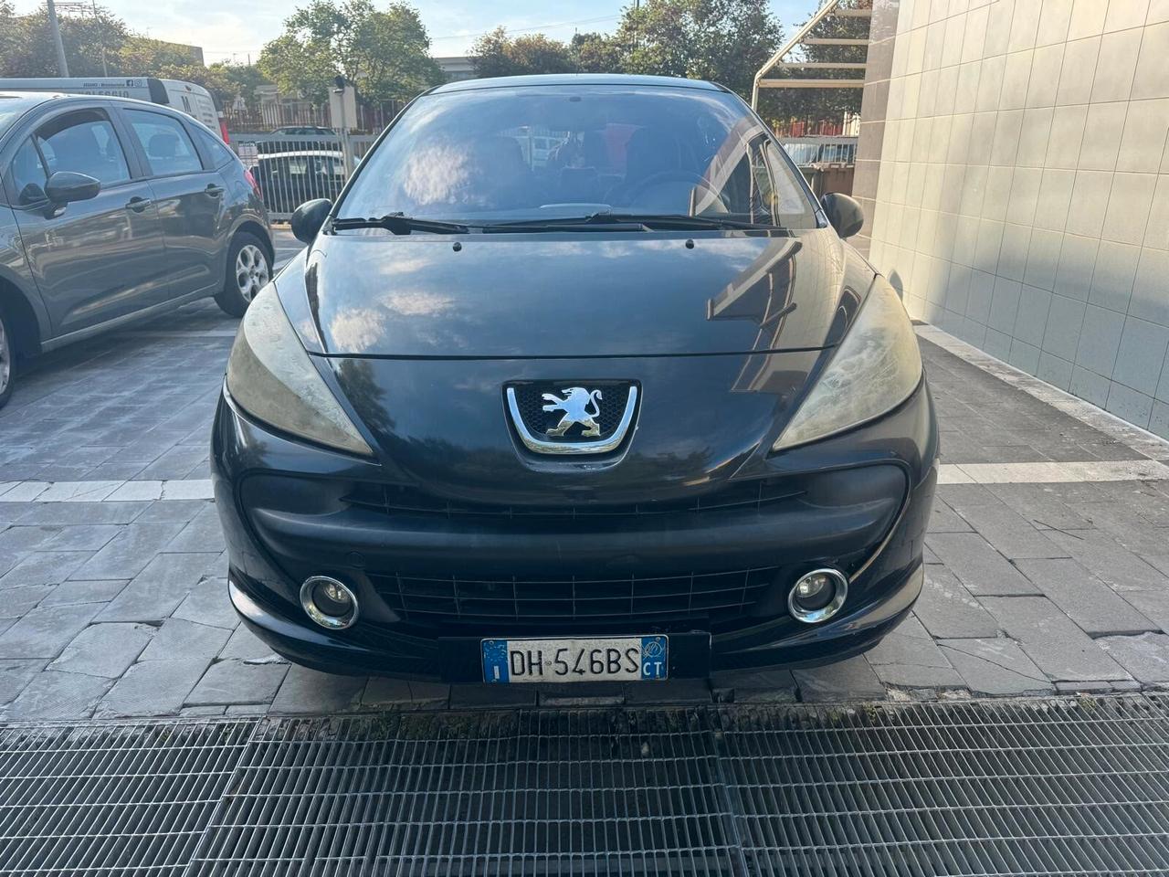 Peugeot 207 1.6 HDi 90CV