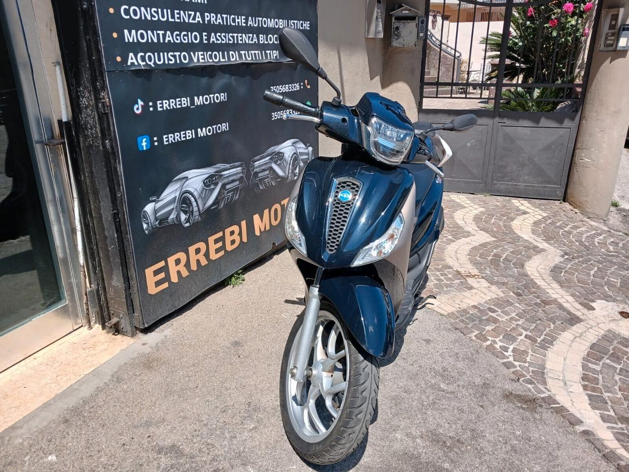 Piaggio Medley 125