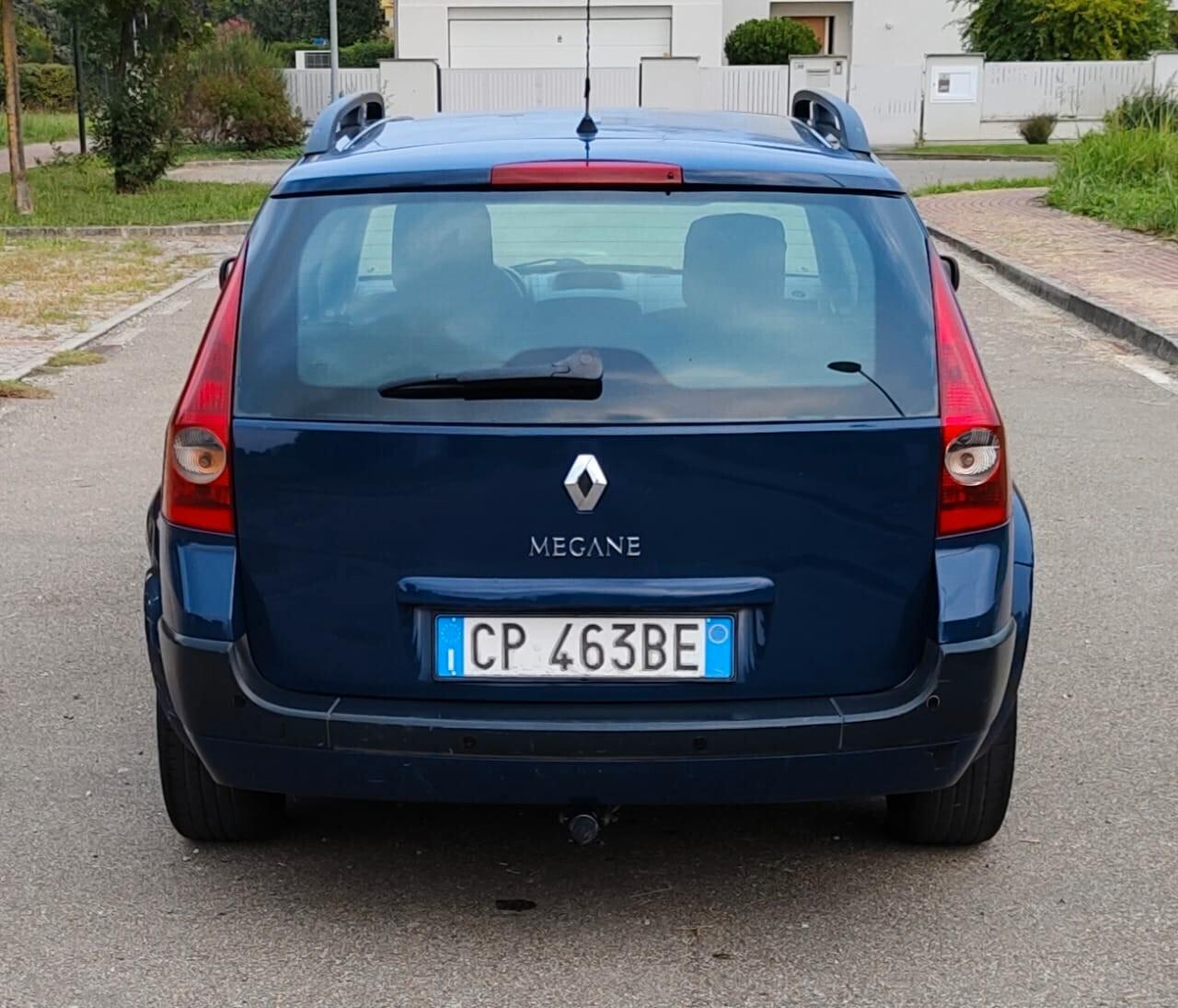 Renault Megane Mégane 1.6 16V 5 porte GPL Luxe Dynamique