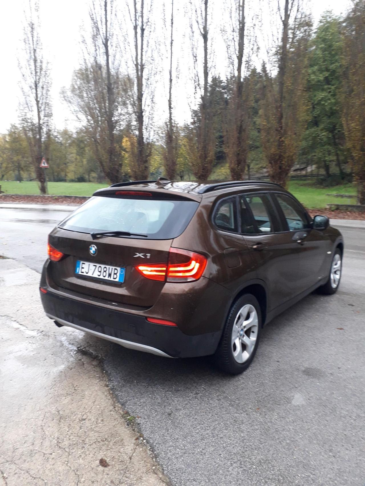 Bmw X1 sDrive20d Futura 011