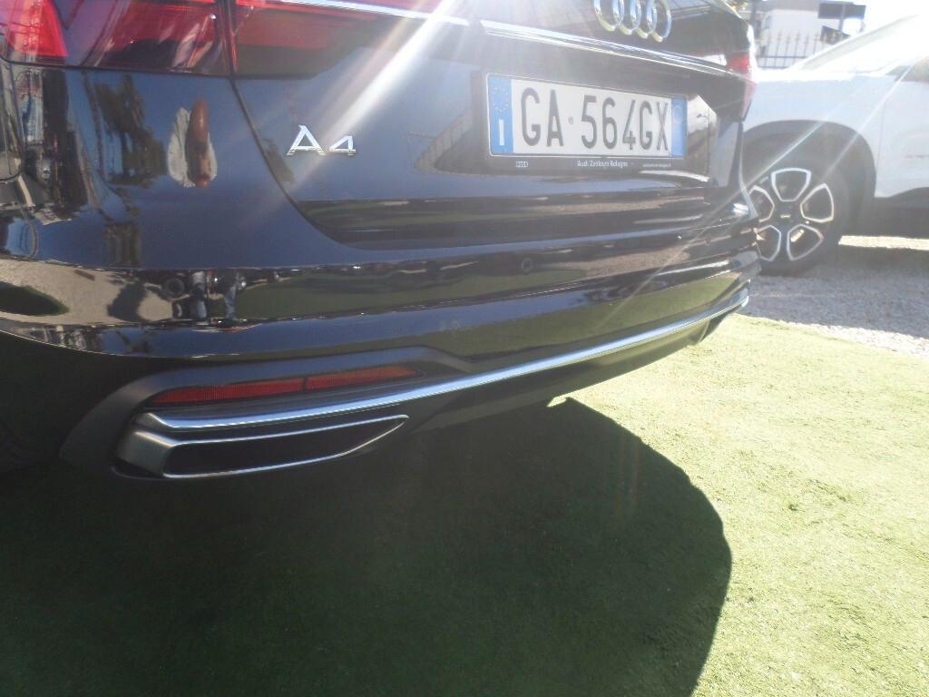 Audi A4 Avant 40 TDI quattro S tronic Business Advanced