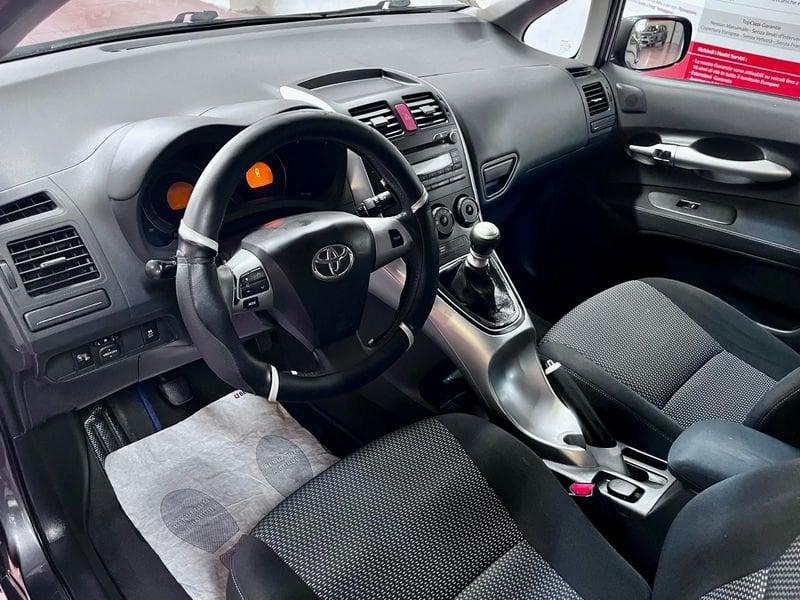 Toyota Auris 1.4 D-4D 5 porte Sol