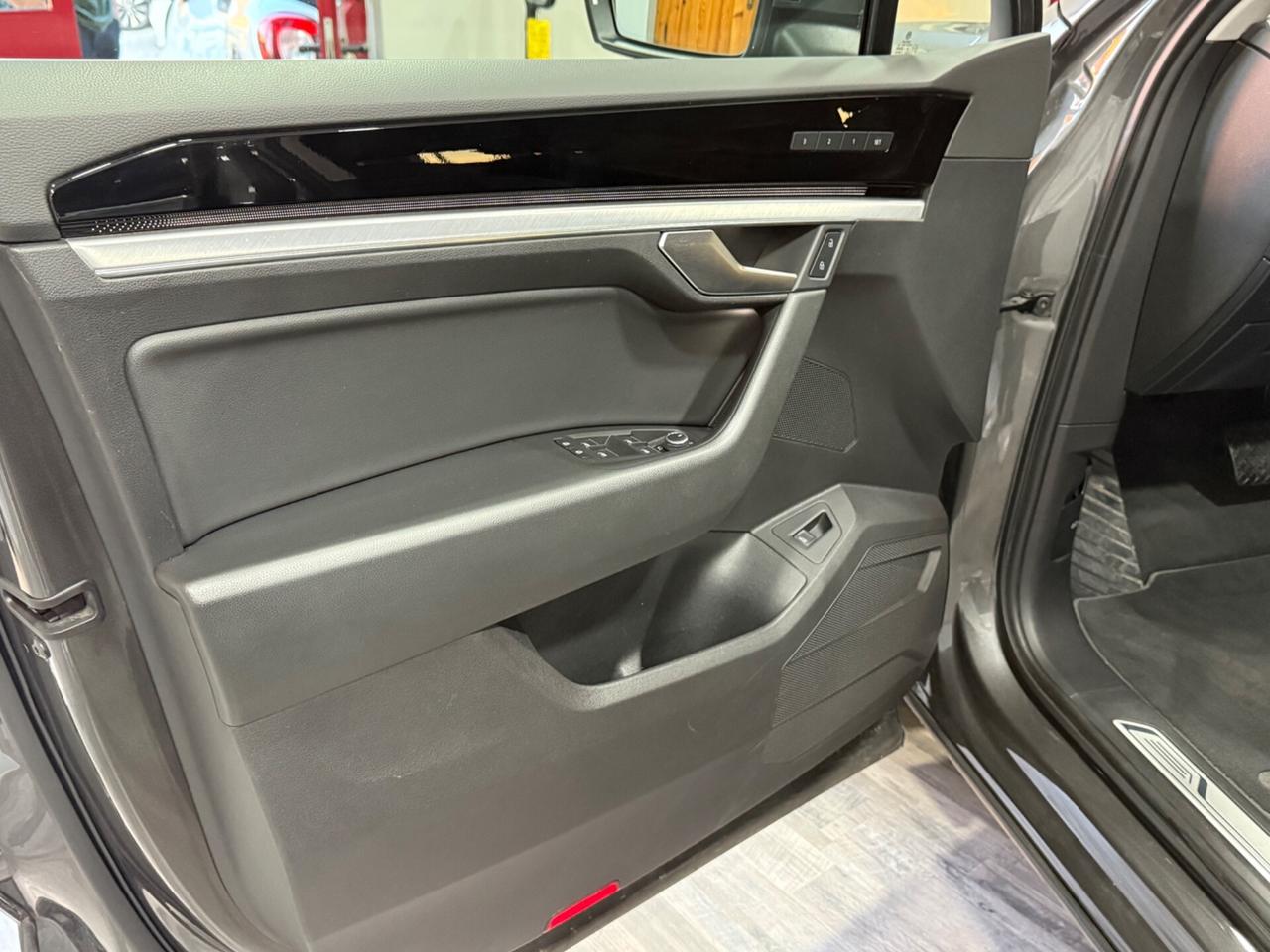 Volkswagen Touareg 3.0 V6 TDI SCR Advanced