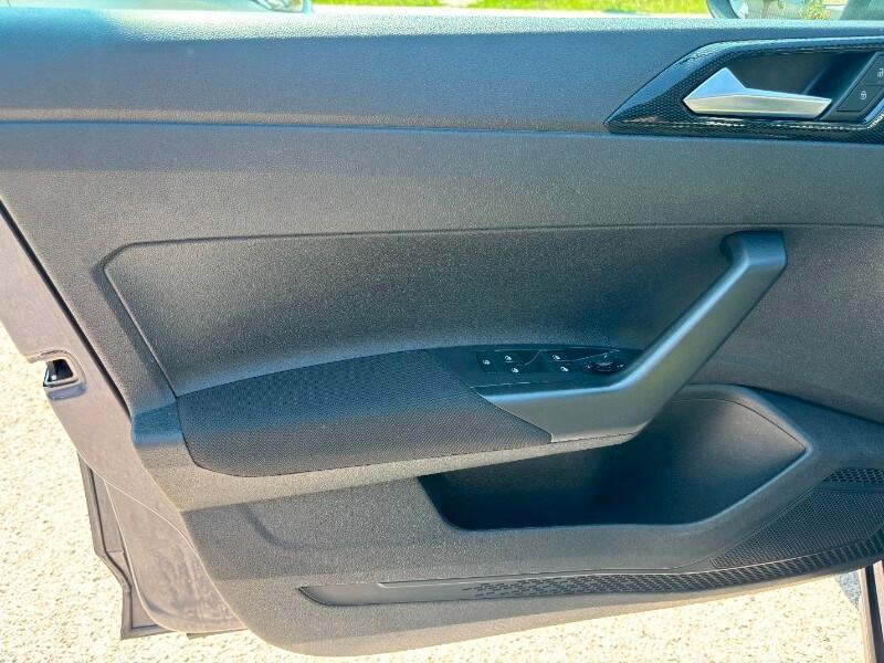 VOLKSWAGEN Taigo Taigo 1.0 TSI 95 CV Life