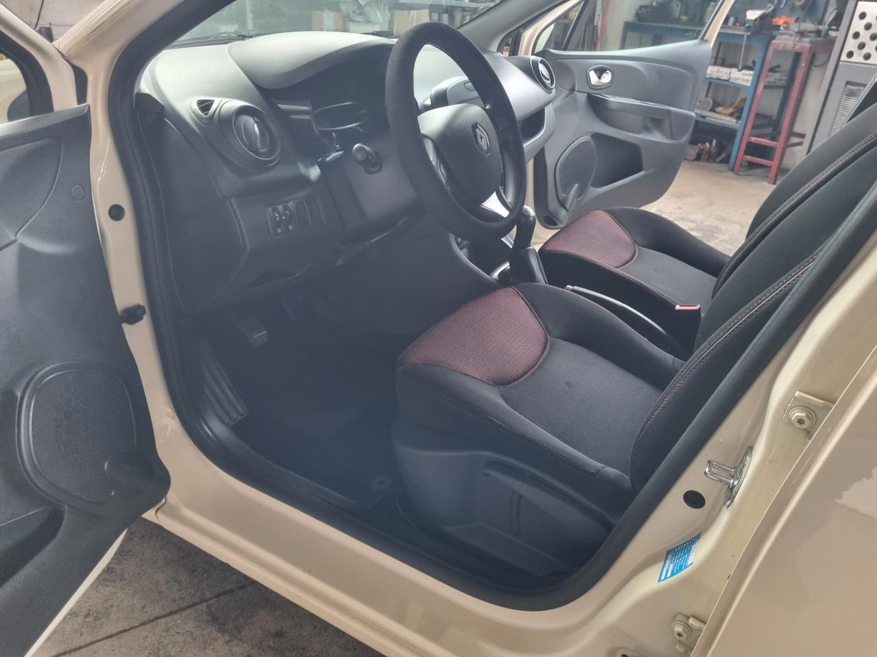 Renault Clio 1.2 Benzina, 5 porte, unico proprietario, Garanzia! EURO6B, 2016