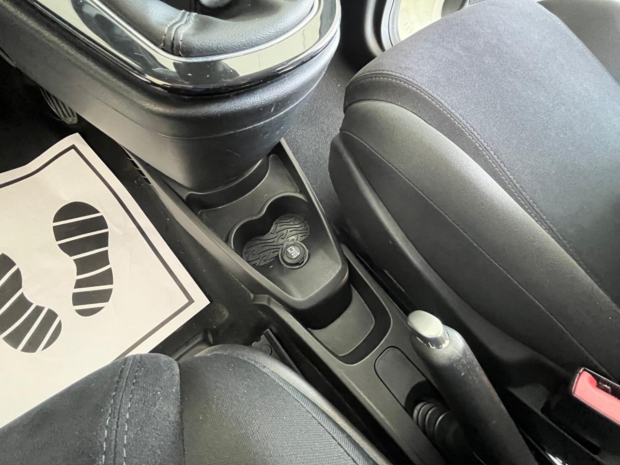 Lancia Ypsilon 1.2 69 CV 5 porte KM 104000