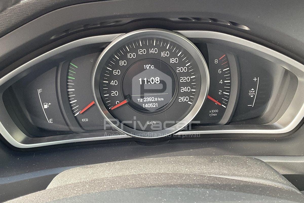 VOLVO V40 T2 Kinetic