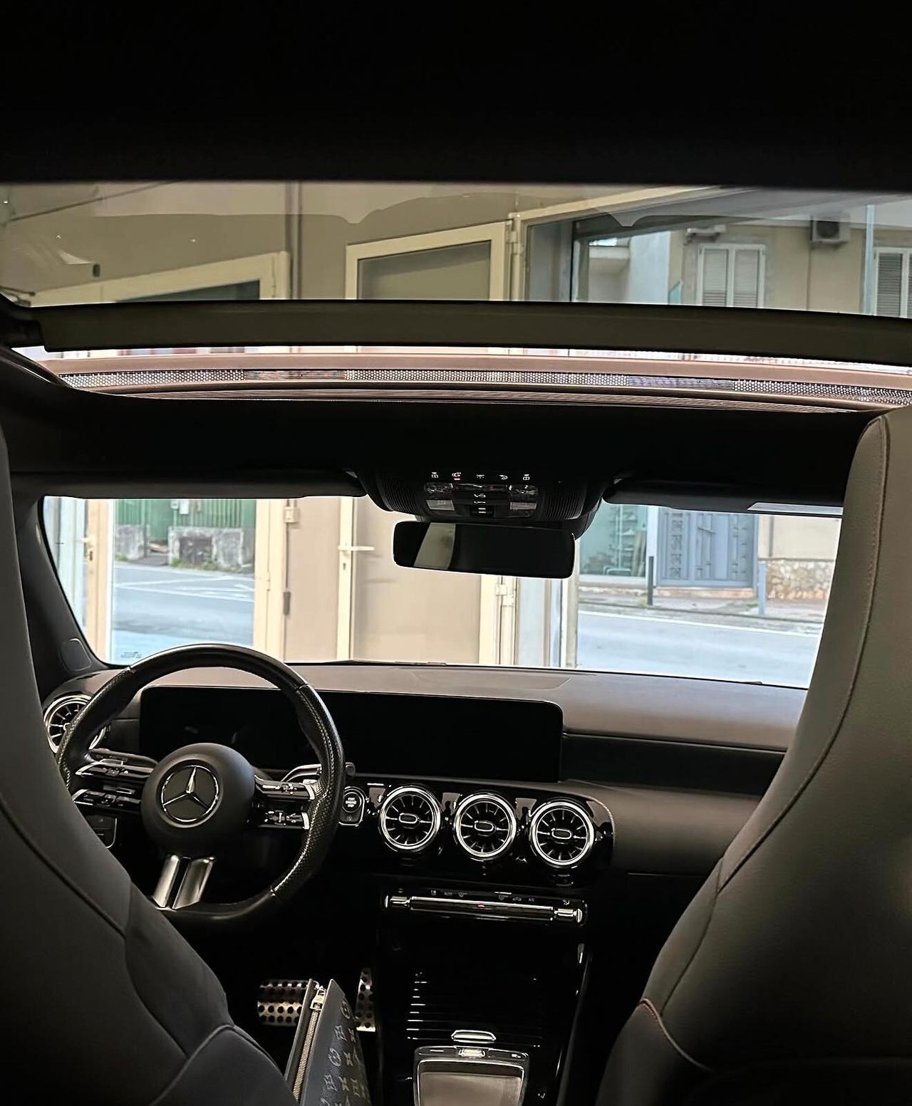 Mercedes-benz A 200 d Automatic AMG Line Advanced Plus