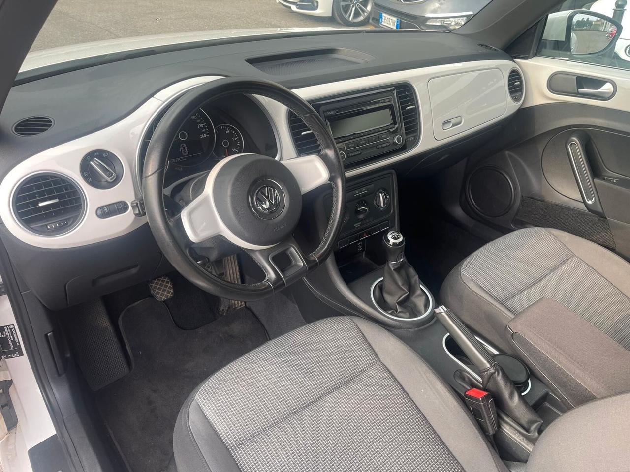 Volkswagen Maggiolino 1.6 TDI Design