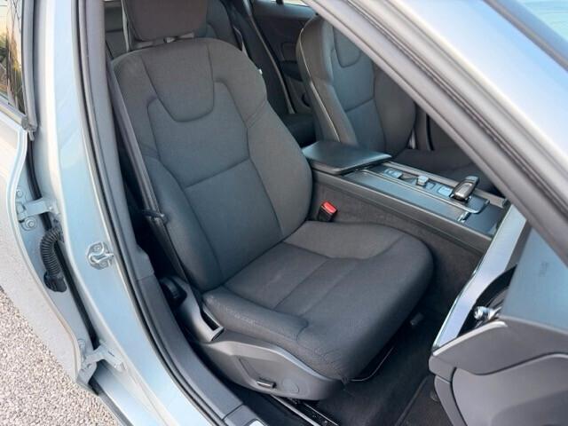 Volvo V60 2.0 b4 197cv Momentum Business auto