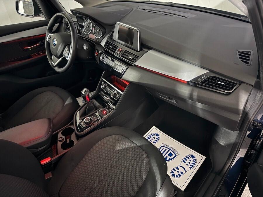 Bmw 218 D Active Tourer Advantage