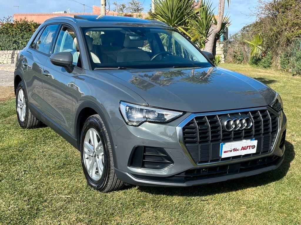 Audi Q3 40 TDI quattro S tronic Business Advanced