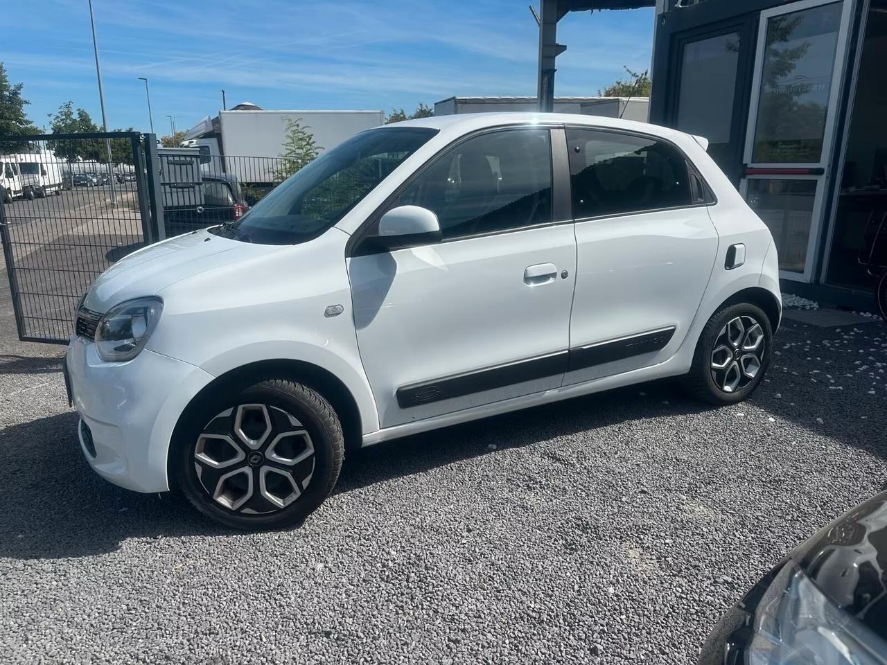Renault Twingo SCe 65 CV Intens