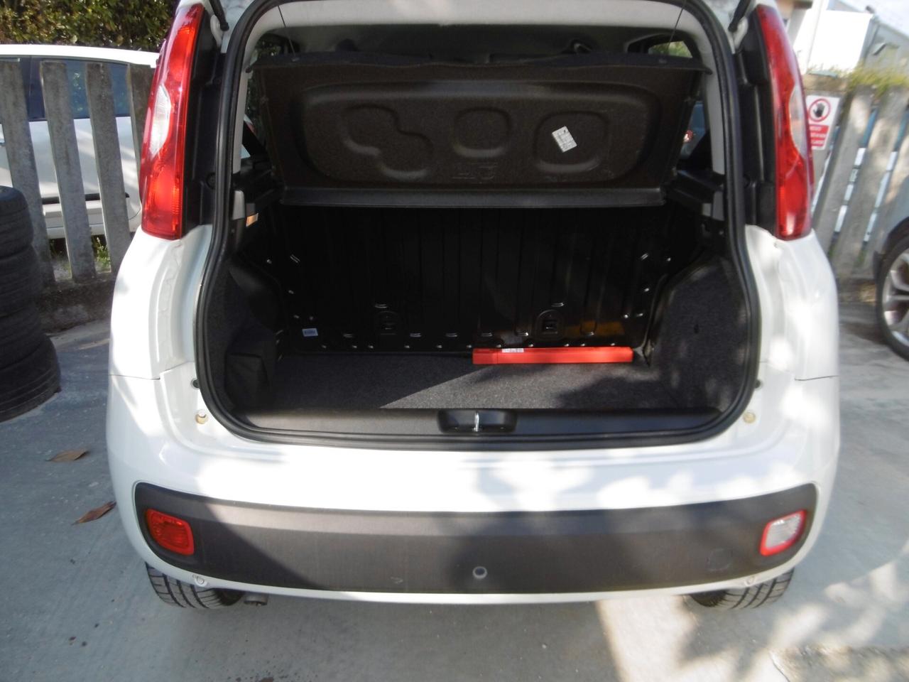 Fiat Panda 0.9 TwinAir Turbo Natural Power Lounge