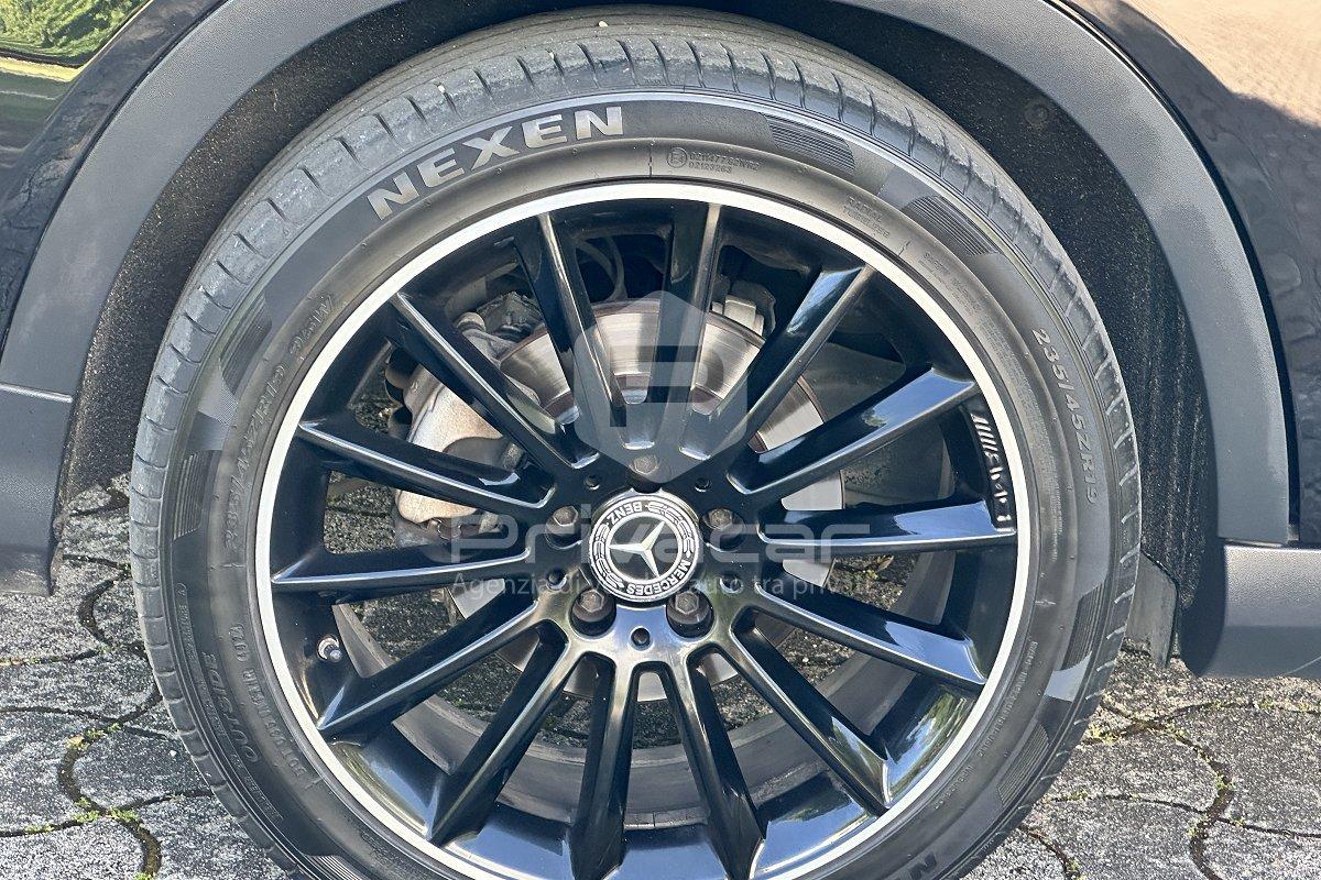 MERCEDES GLA 200 d Automatic 4Matic Sport