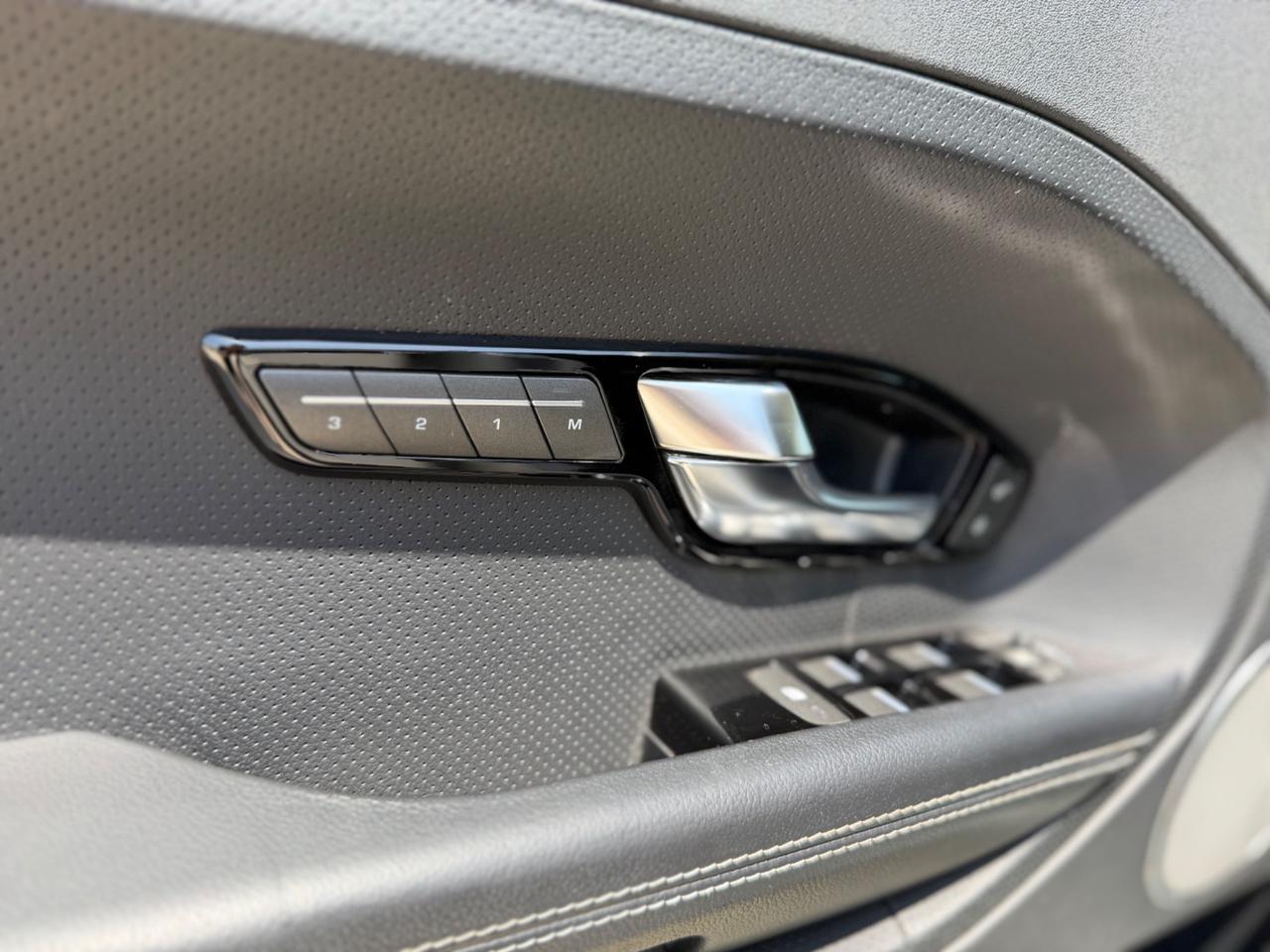 Land Rover Range Evoque 2.2 TD4 5p. Dynamic