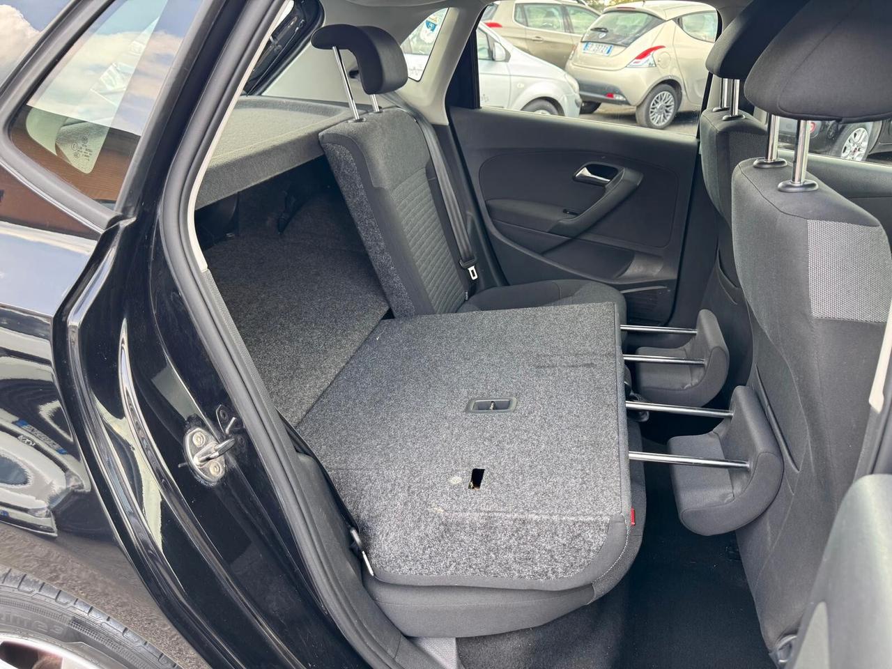 Volkswagen Polo 1.4 GPL BI-FUEL SCADENZA 2031) 5P 2010