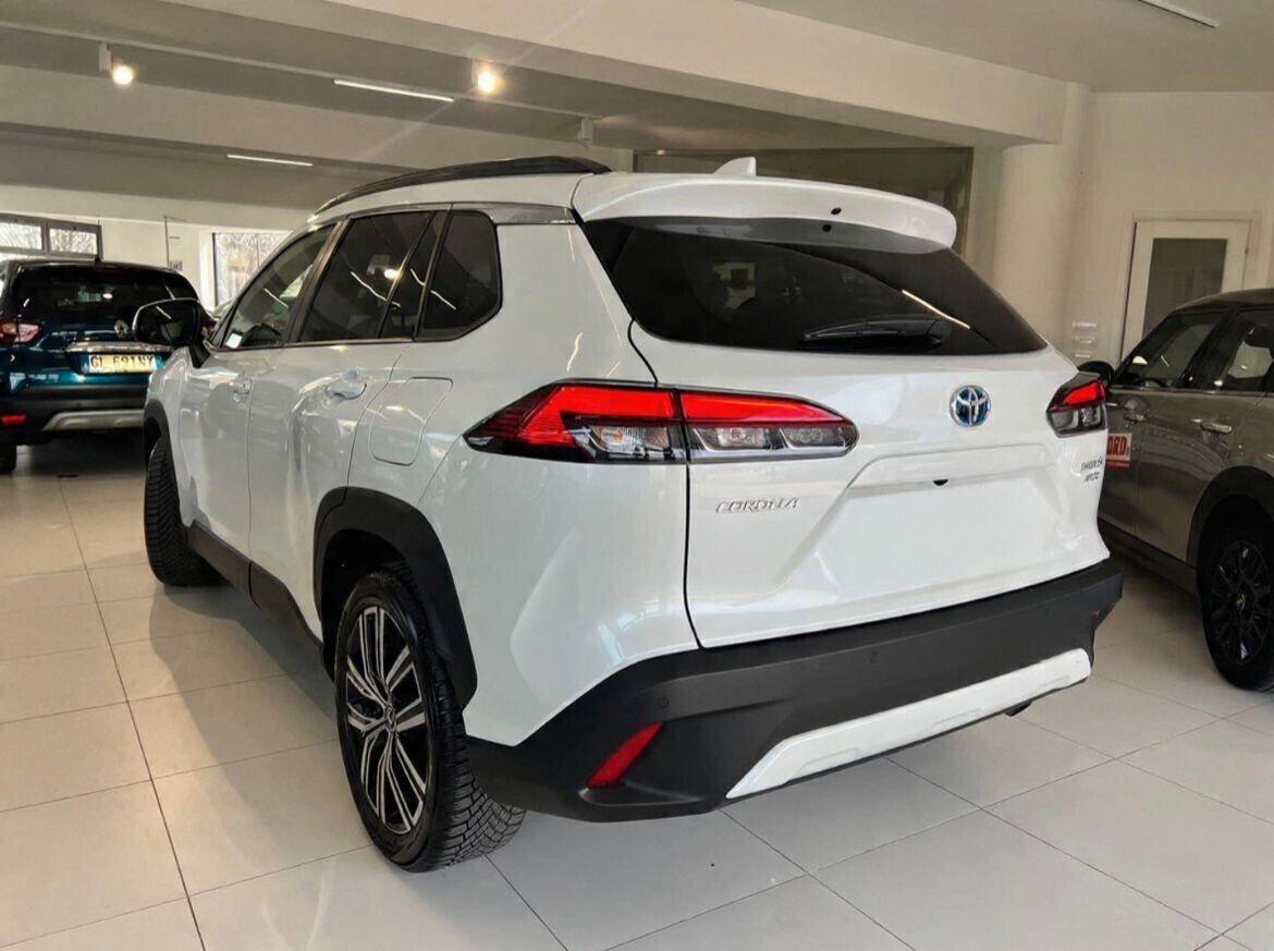 Toyota Corolla Cross MY23 LOUNGE 2.0 HYBRID AWD-i
