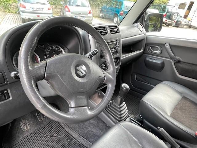 Suzuki Jimny 1.3i 16V cat 4WD JLX Più
