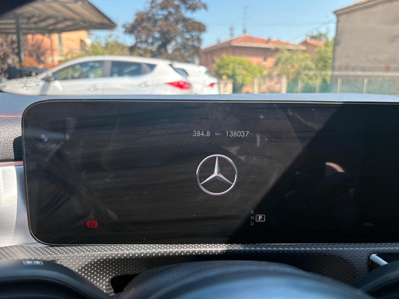 Mercedes CLA 220 220 d Premium AMG PANORAMA