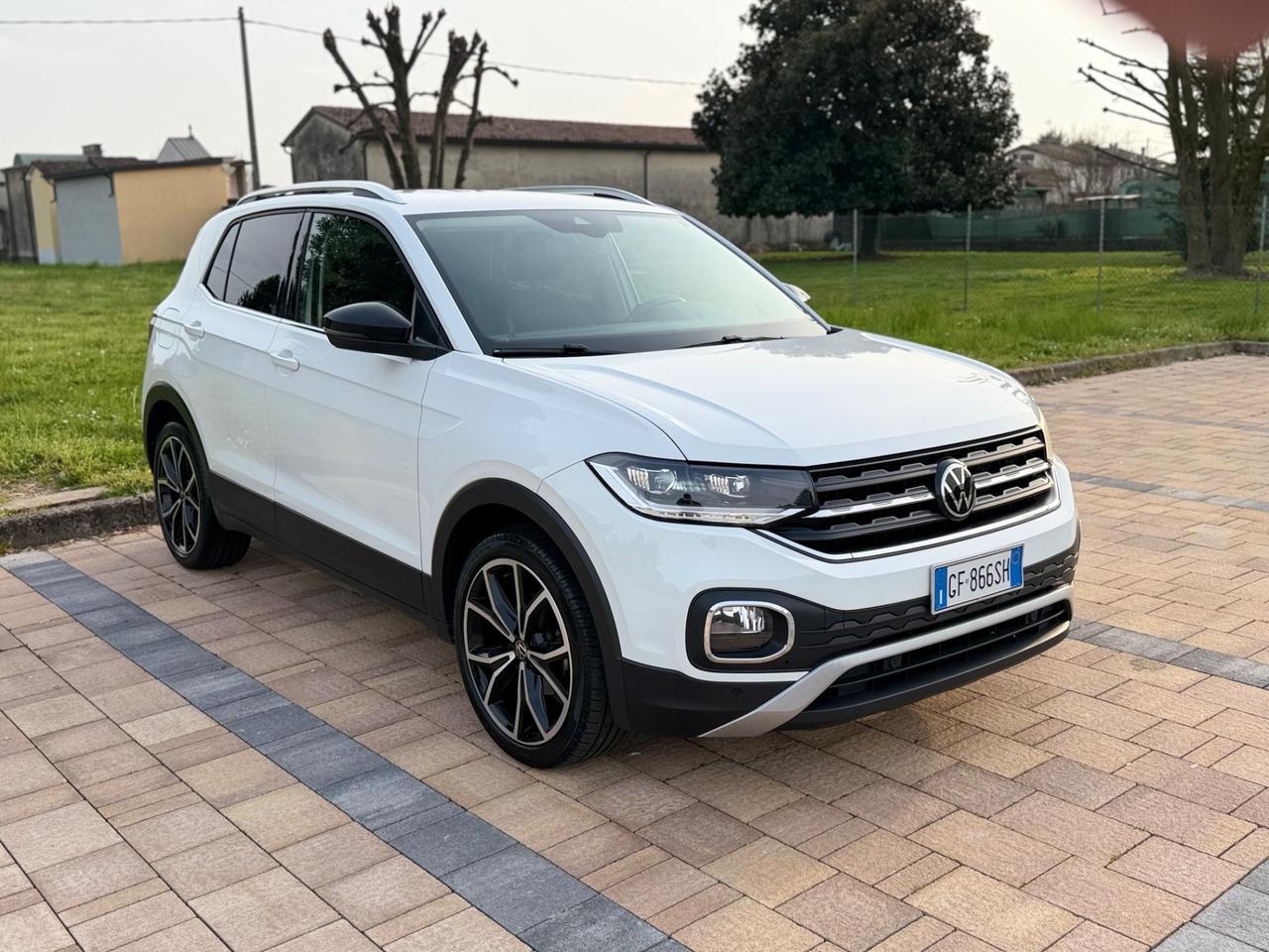 Volkswagen T-Cross 1.5 TSI DSG Advanced