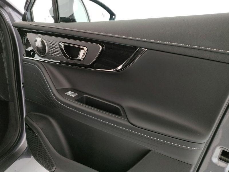 Omoda Omoda 5 EV Omoda 5 Premium 61,1 kWh