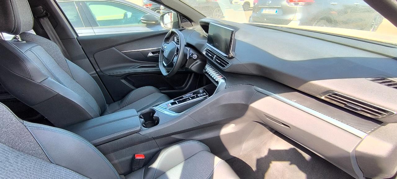 Peugeot 3008 BlueHDi 130 S&S EAT8 ALLURE PACK VIRTUAL CAMERA BI-ZONA NAVI