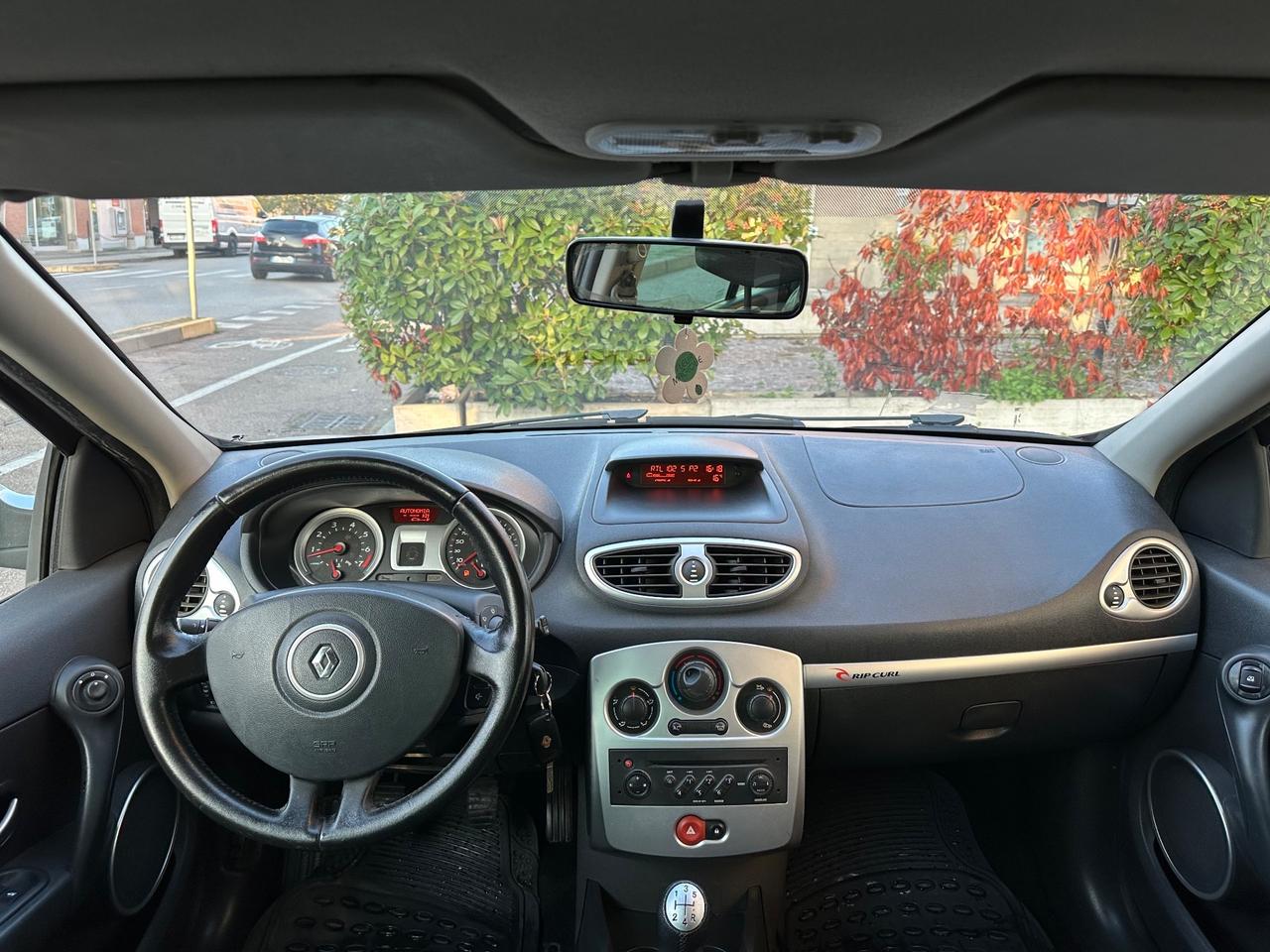 Renault Clio 1.2 16V 5 porte Rip Curl