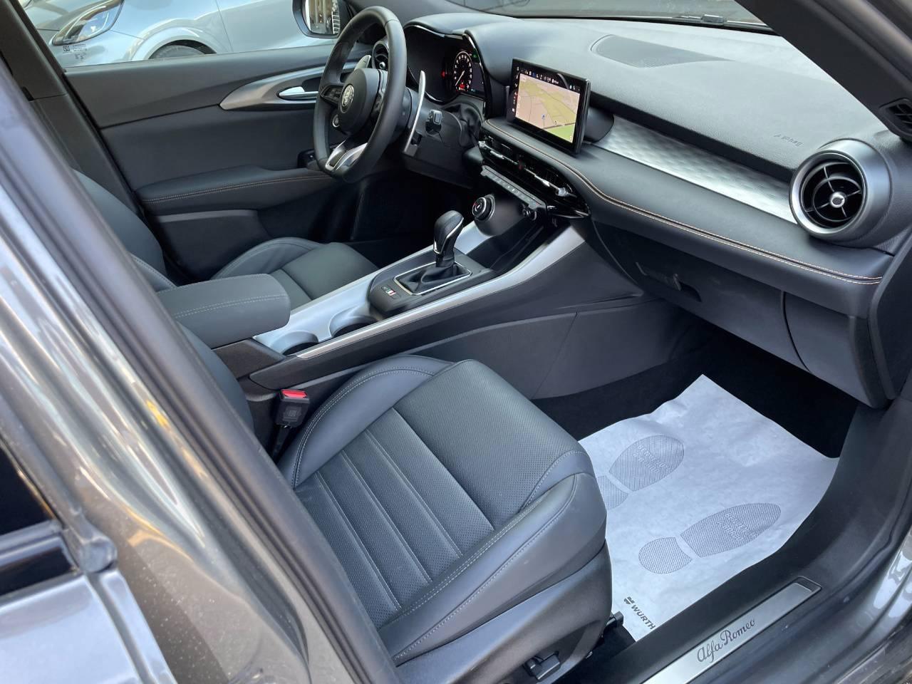 ALFA ROMEO Tonale - Tonale 1.5 hybrid Veloce 160cv tct7