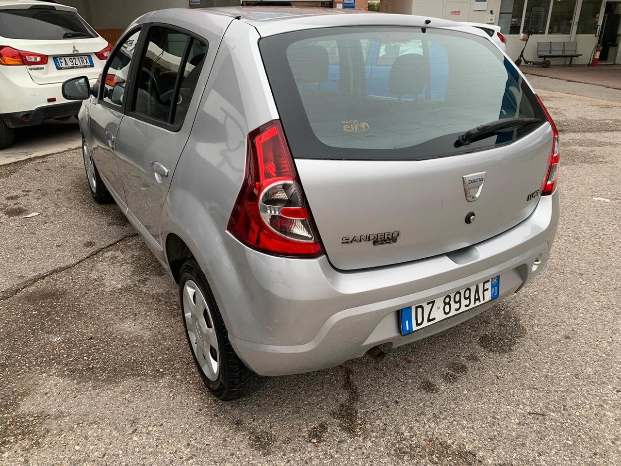 Dacia Sandero 1.4 8V GPL Lauréate, Unicoproprietario, SOLO km 82000