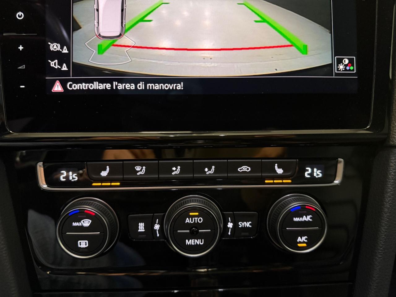 Volkswagen Golf GTI Performance FULL PELLE DYNAUDIO