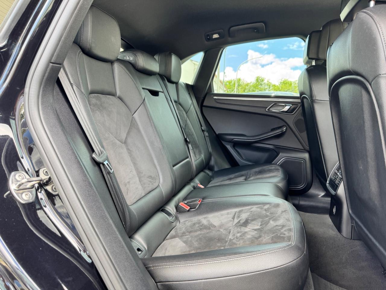 Porsche Macan 2.0 245cv all turbo no sovrattassa