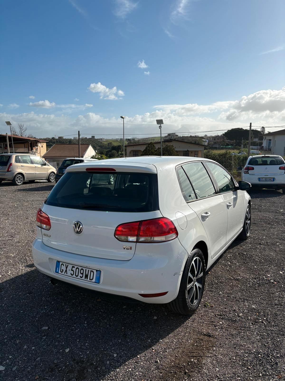 Volkswagen Golf Business 1.6 TDI 5p. Highline