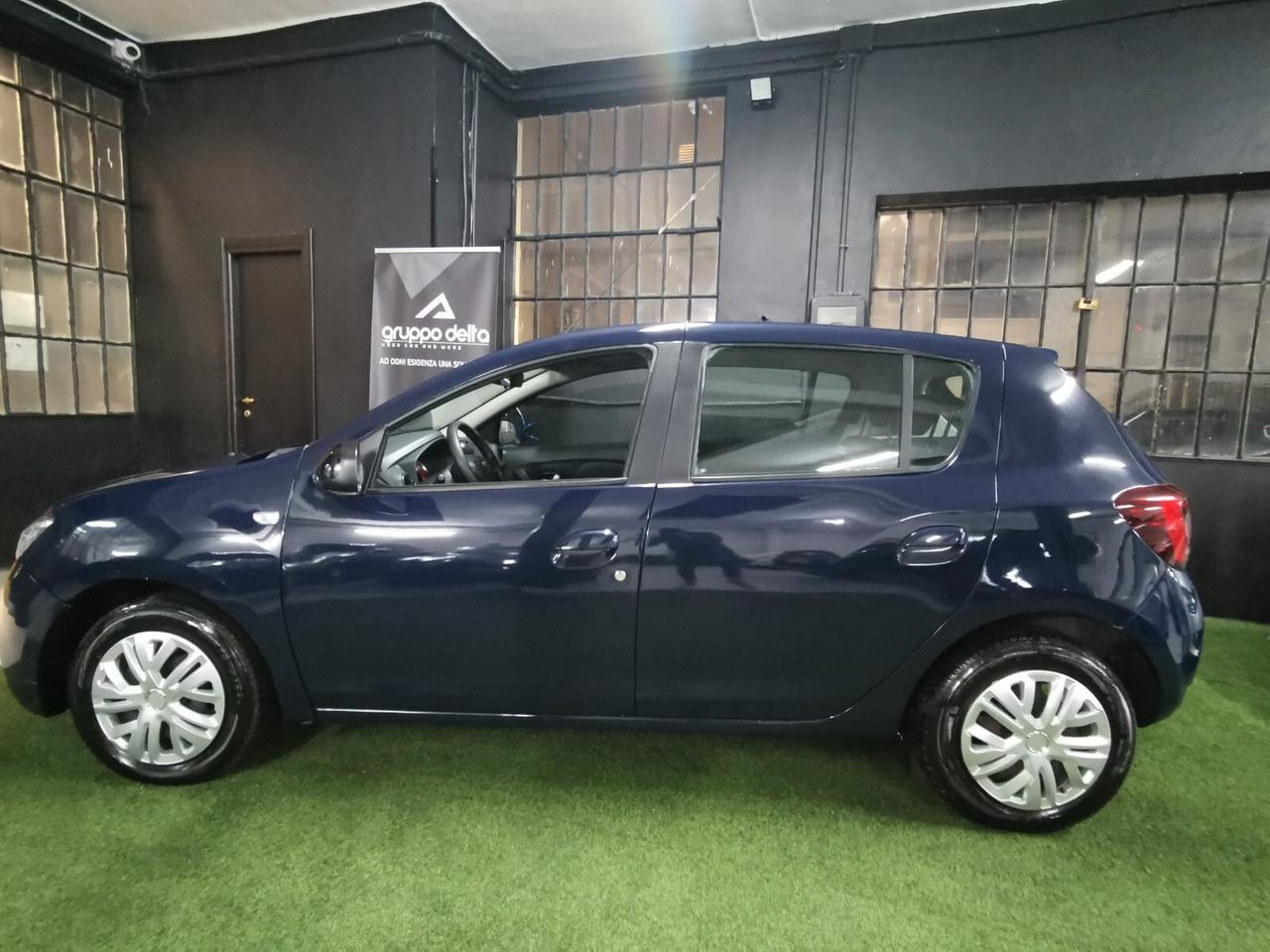 Dacia Sandero 1.0 SCe 75CV Lauréate GARANZIA 12 MESI