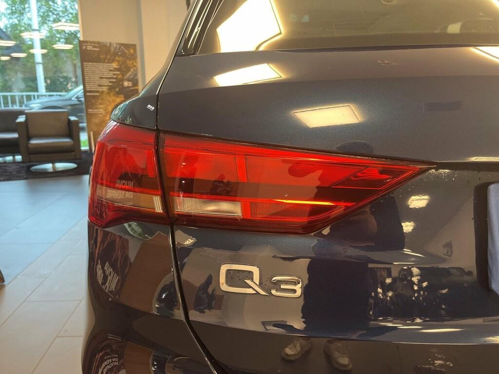 Audi Q3 35 1.5 TFSI Business Advanced S tronic