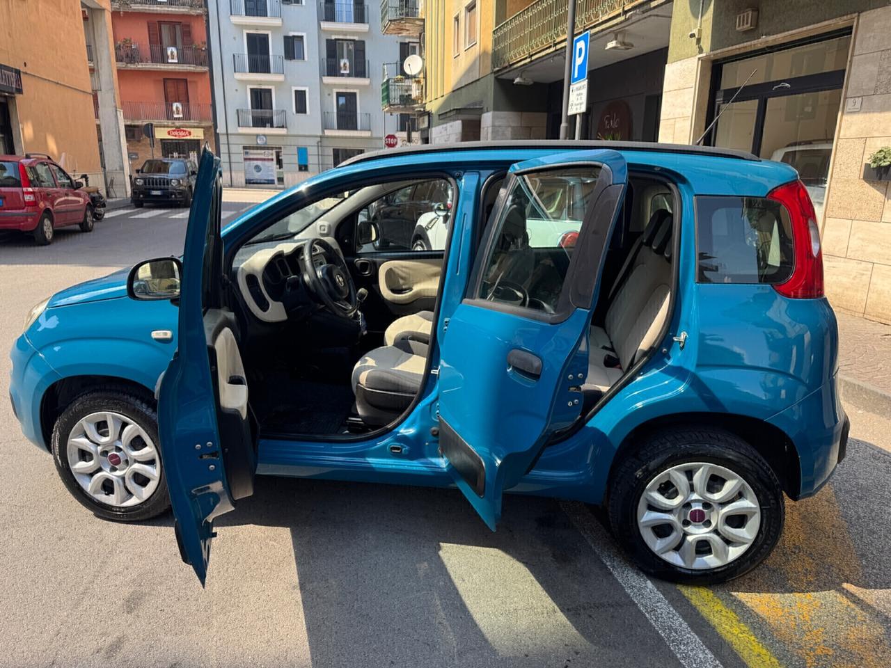 Fiat Panda 0.9 Natural Power Lounge 5 posti