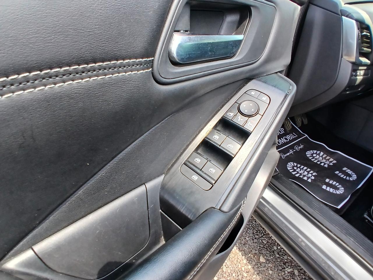 Nissan Qashqai MHEV 140 CV Business