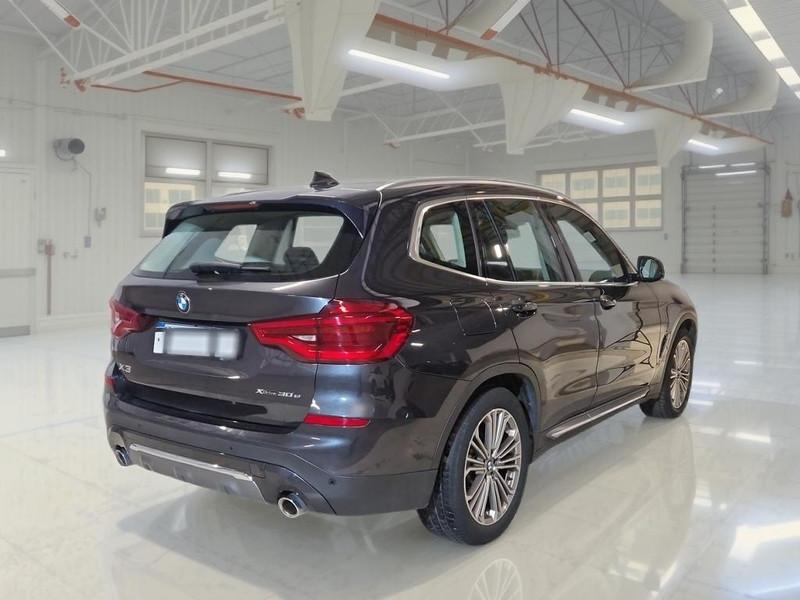 BMW X3 xDrive 30e Luxury Autom.