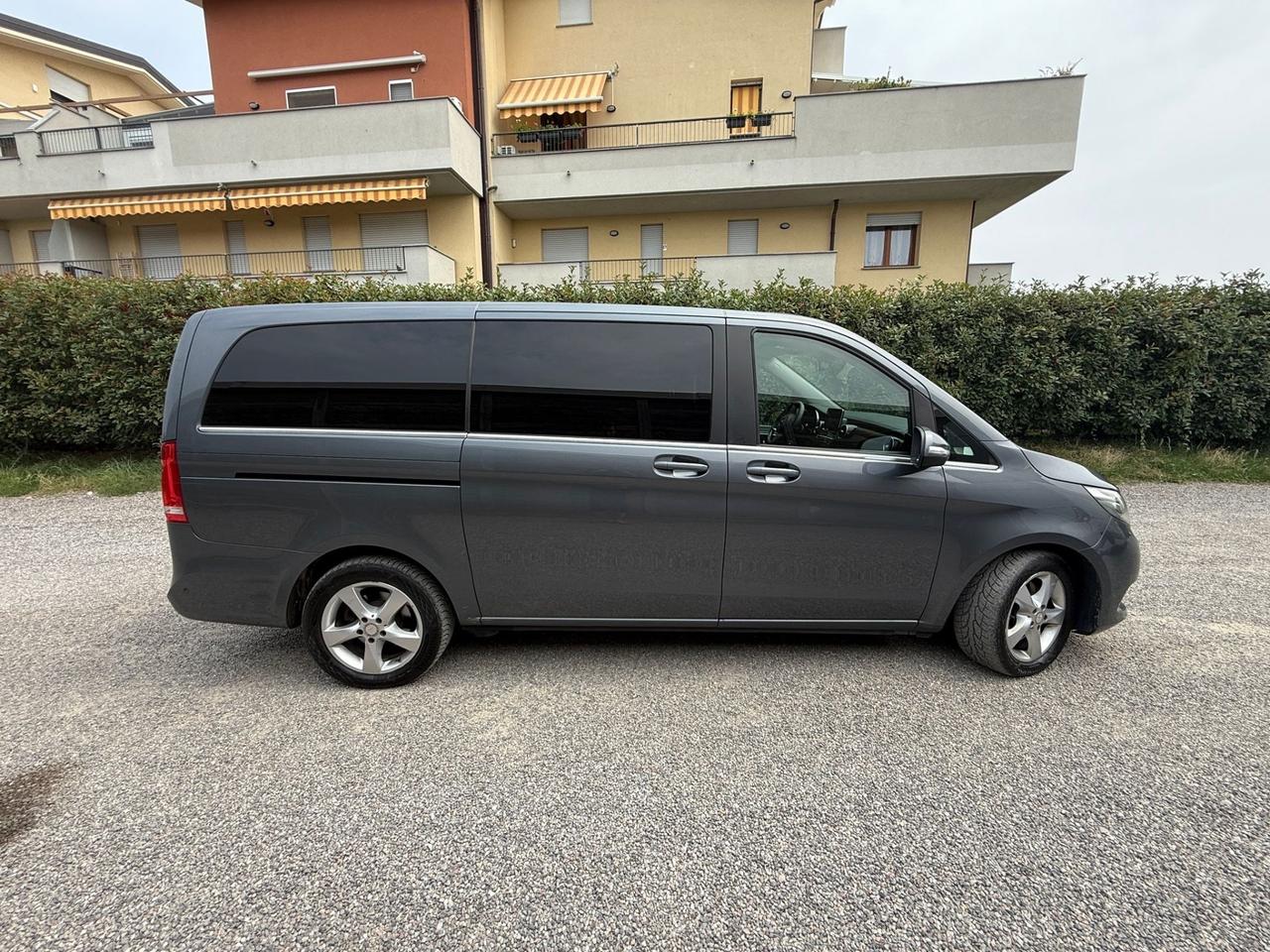 Mercedes-benz V 250 d Automatic Premium Long