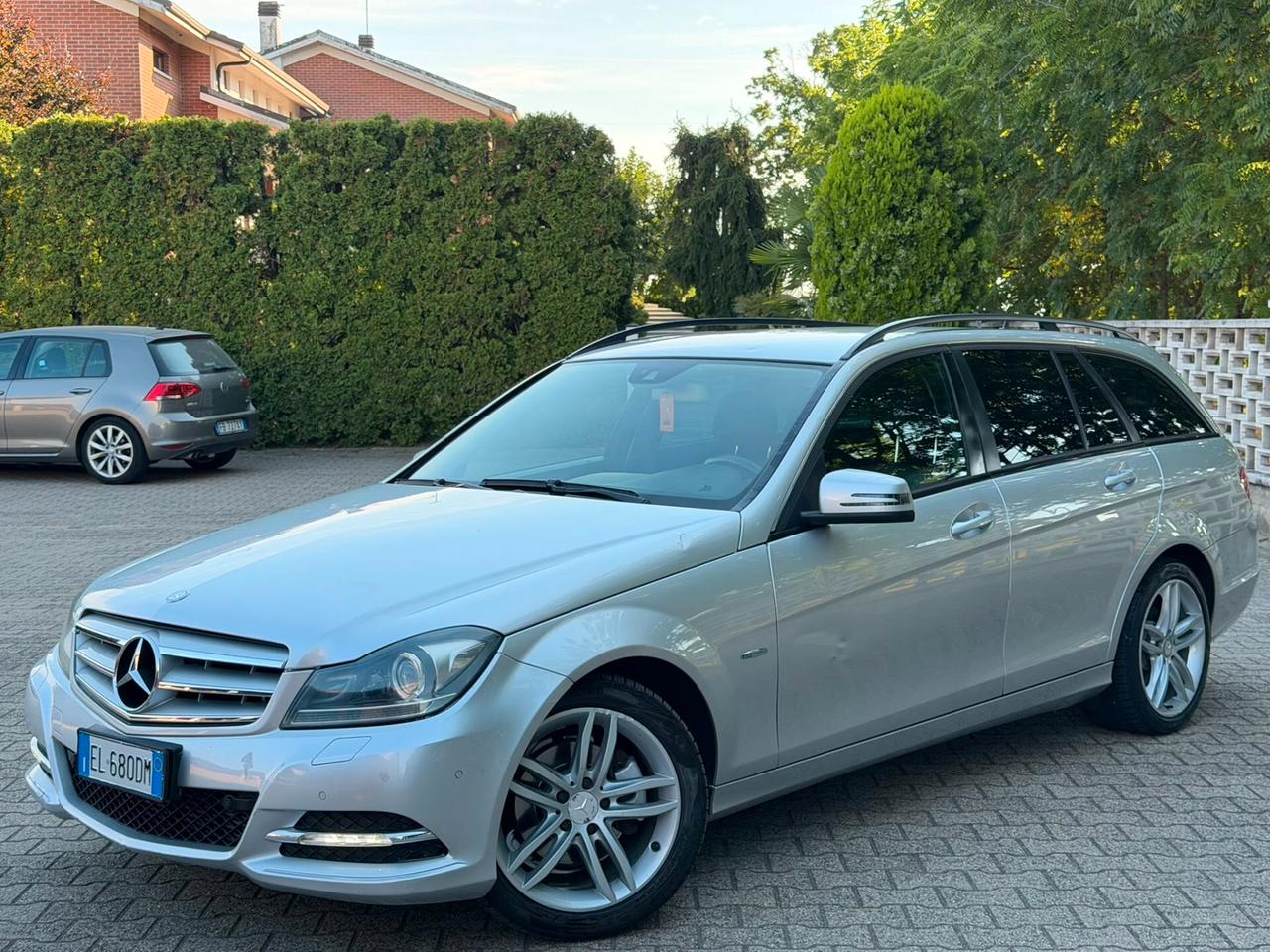 Mercedes-benz C 220 CDI BlueEFFICIENCY Avantgarde