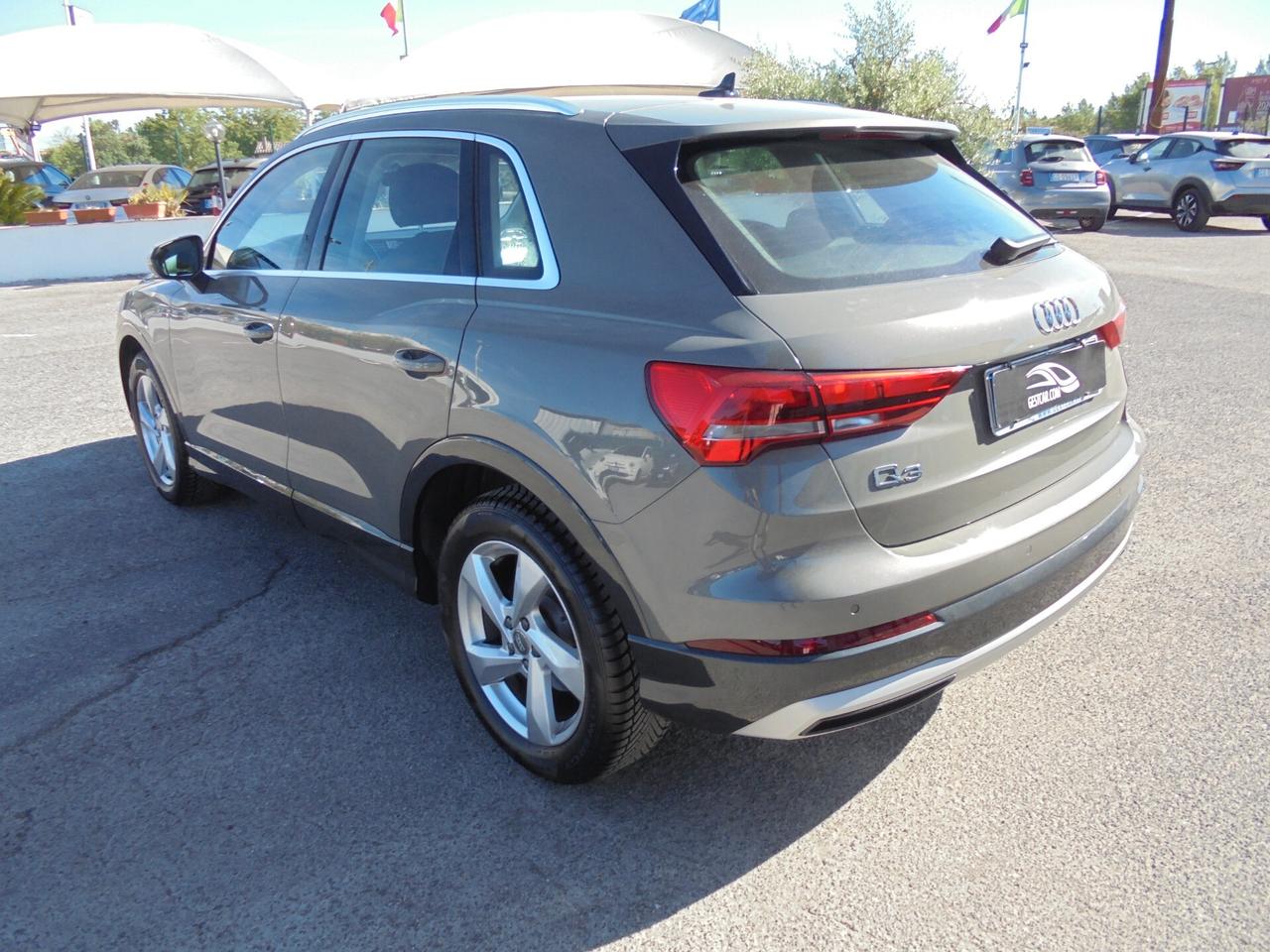 Audi Q3 35 TDI S tronic Business Advanced