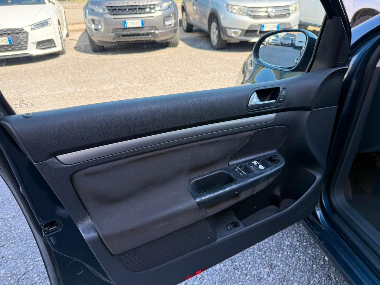 Volkswagen Golf 1.9 TDI 5p. Sportline