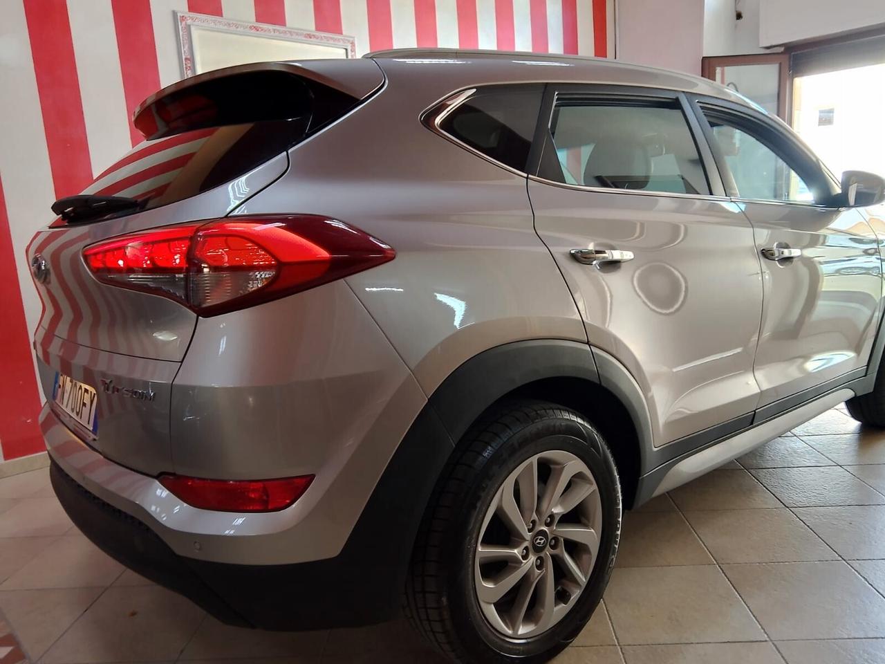 HYUNDAI TUCSON 1.7 CRDI 2018 UNIPRO