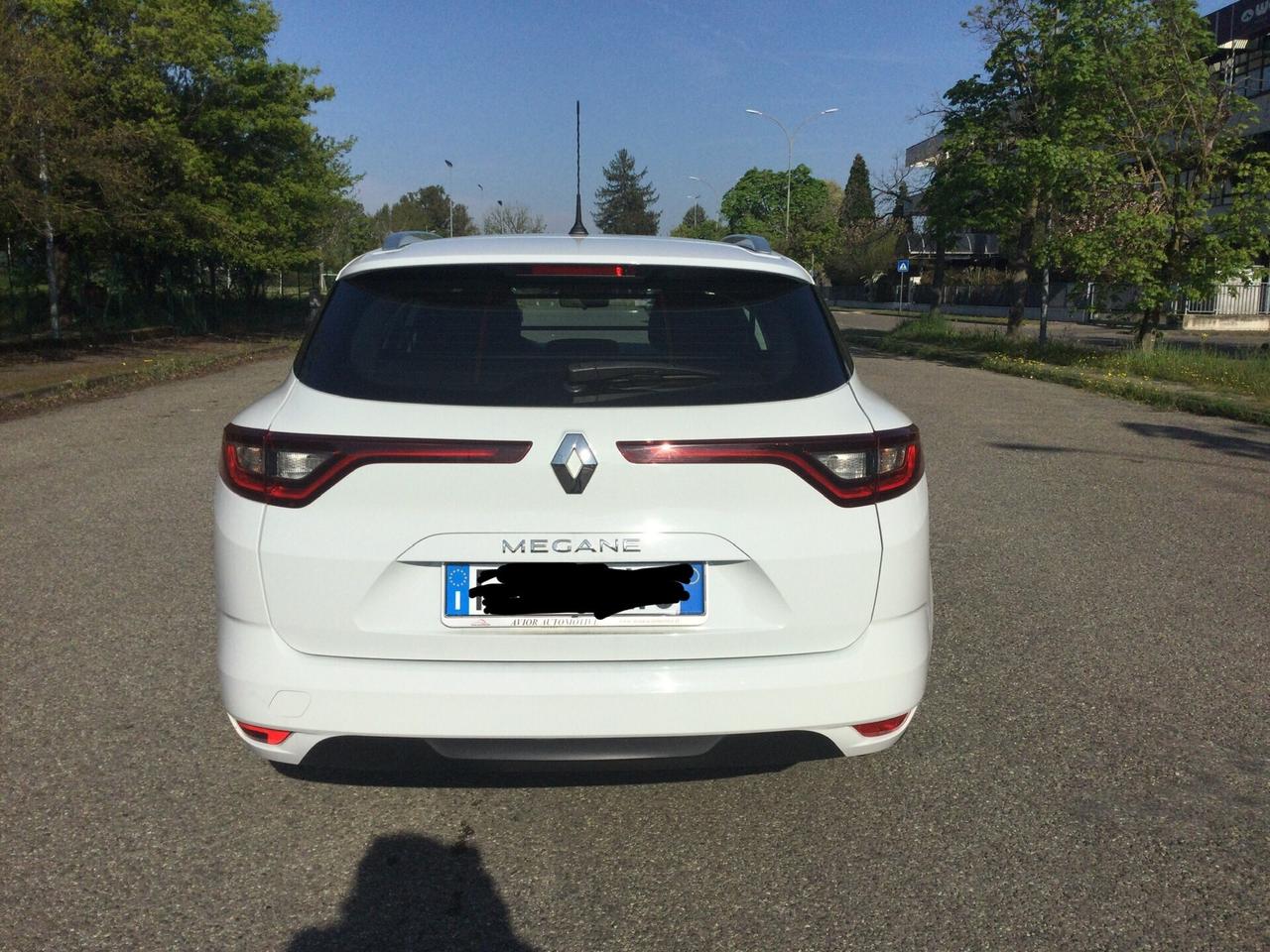 Renault Megane Autocarro 66kw/90cv - 2019