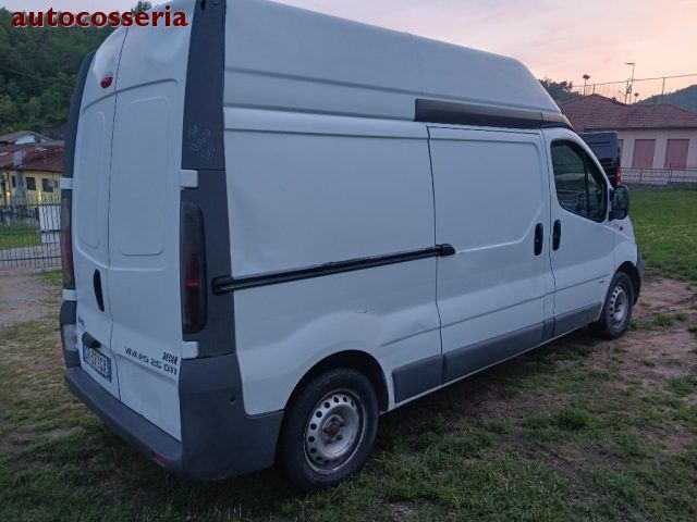 OPEL Vivaro 2.5 DCi tetto alto