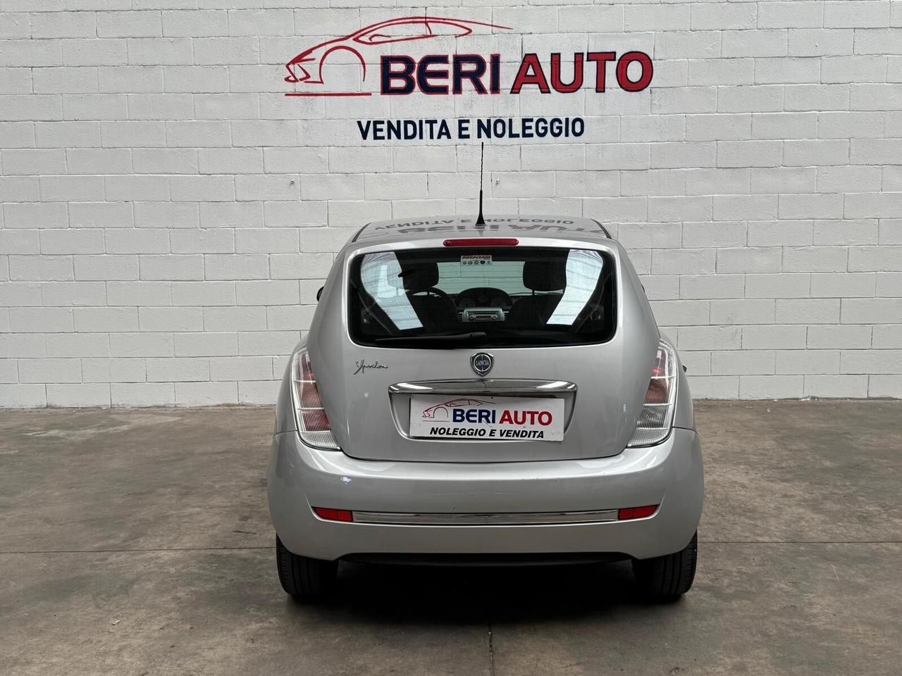 Lancia Ypsilon Platinum