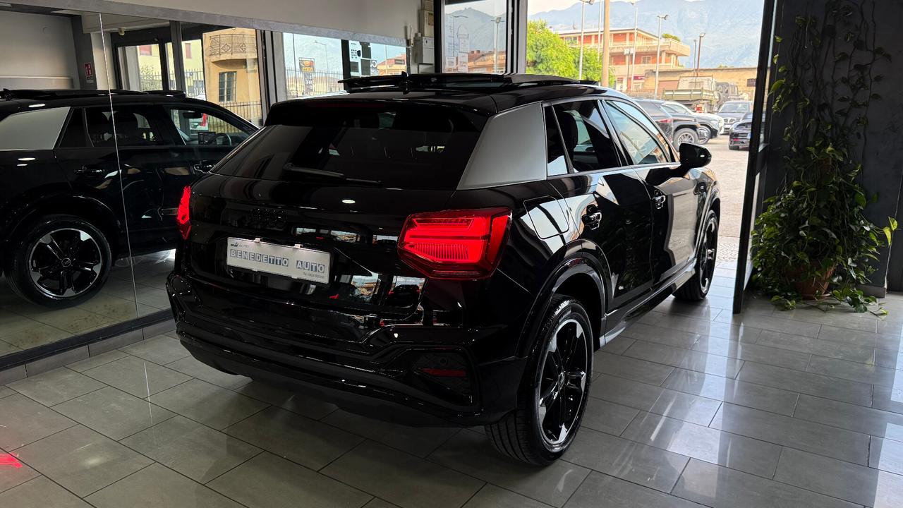 Audi Q2 35 TDI S tronic Identity Black TETTO