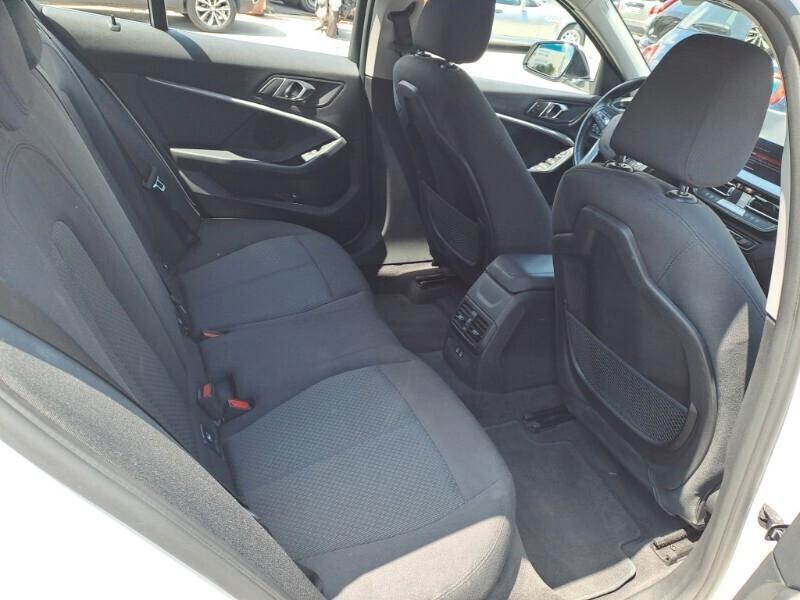 Bmw 118d 150cv Autom. *FULL OPT.-LED* da VETRINA