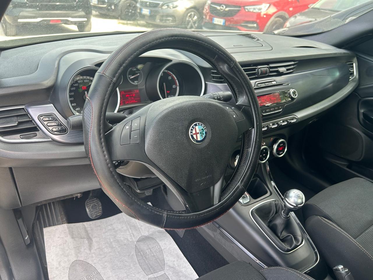 Alfa Romeo Giulietta 2.0 JTDm-2 Distinctive