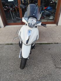 Piaggio Beverly 350 2021